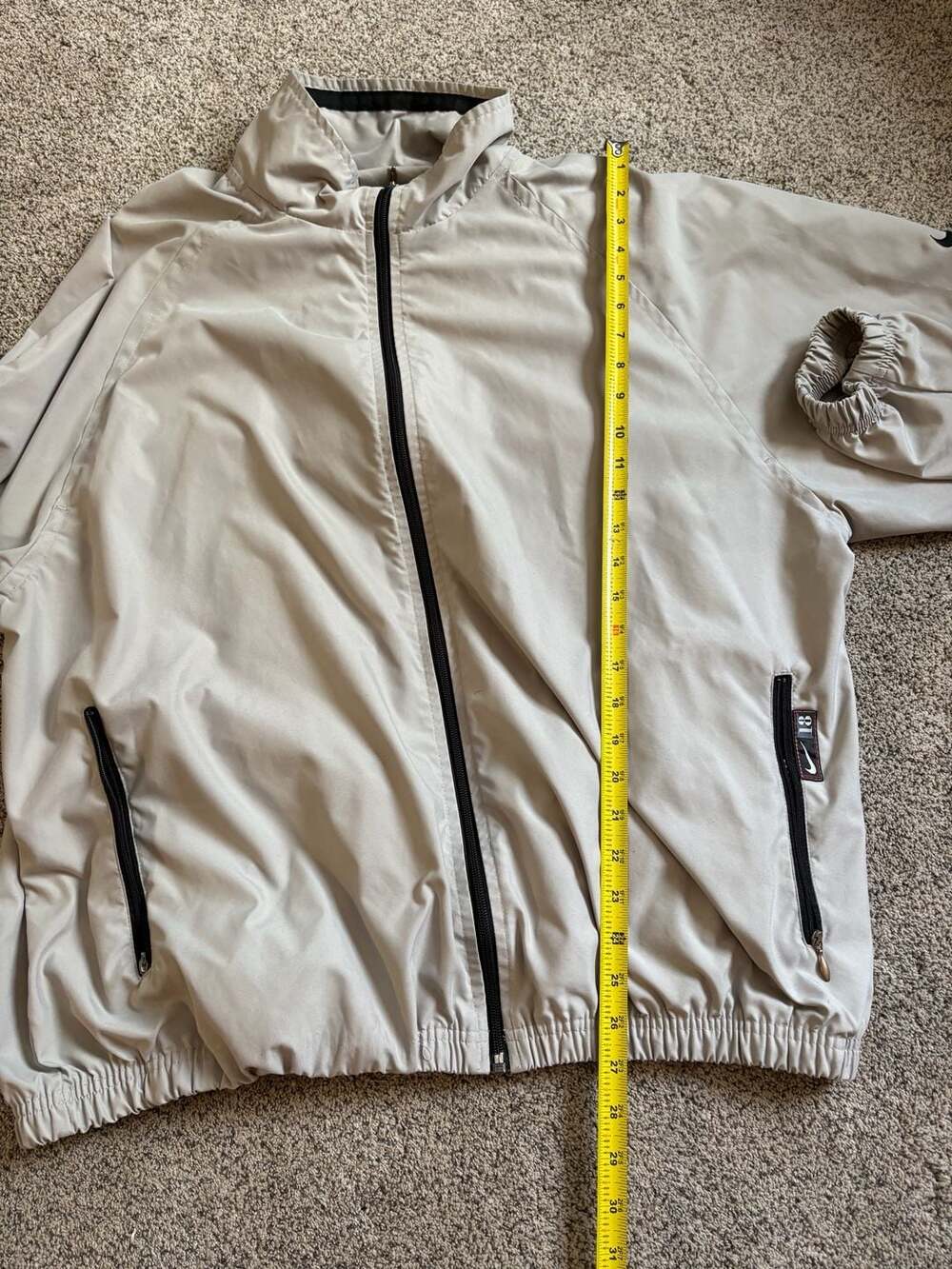 Nike Golf Men's Lightweight Full Zip Windbreaker Jacket Beige XL - Picture 4 of 5
